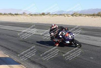 media/Dec-01-2025-Moto Forza (Mon) [[2daa91e15f]]/2-Intermediate Group/Session 4 (Turn 10 Inside)/